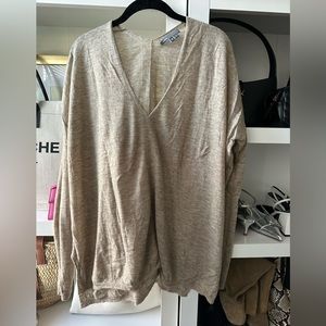 V neck sweater